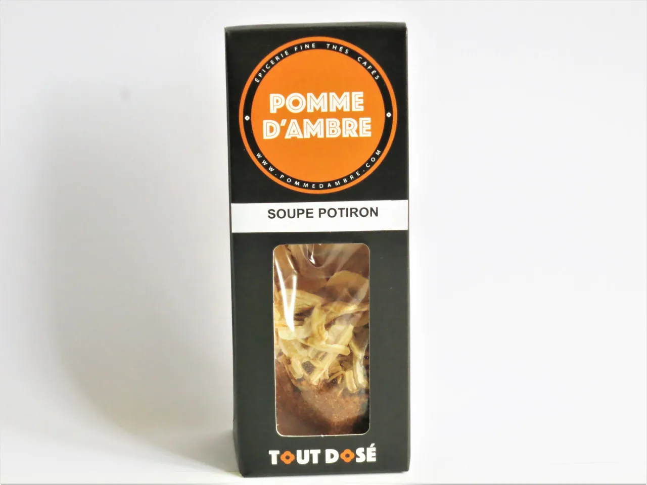 Assortiment d'&eacute;pices pour soupe de potiron