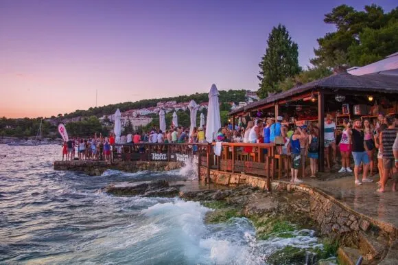 Chorwacja imprezy życie nocne Hvar Zrće