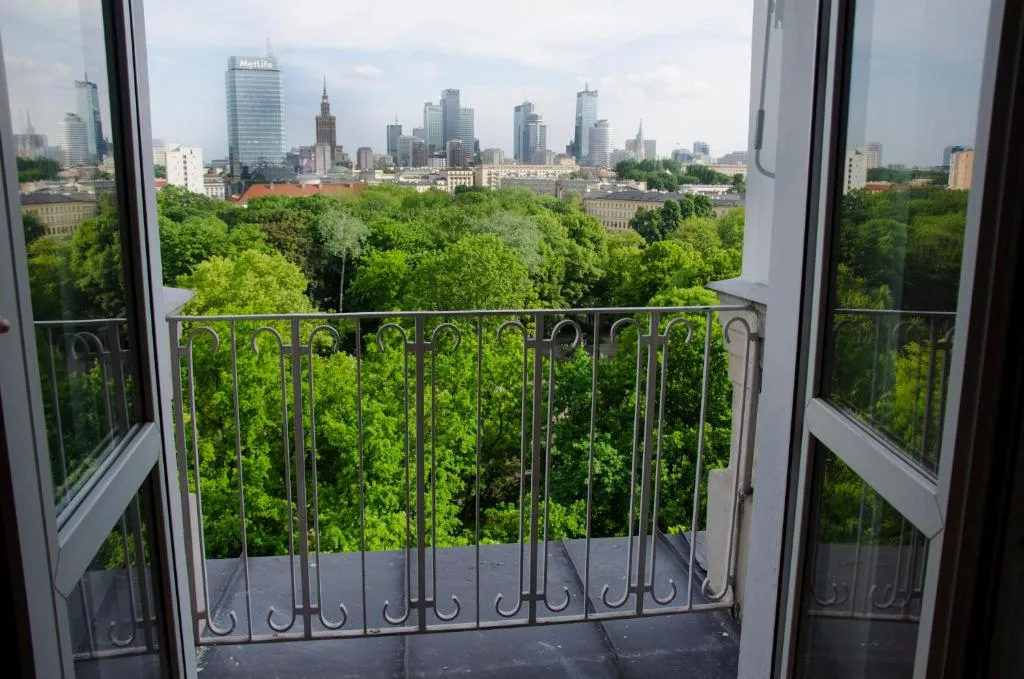 panoramiczny widok na warszawę noclegi