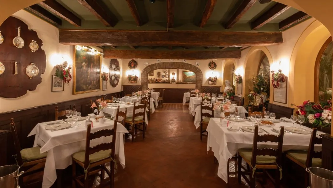 Interni ristorante Arnaldo Clinica Gastronomica atmosfera