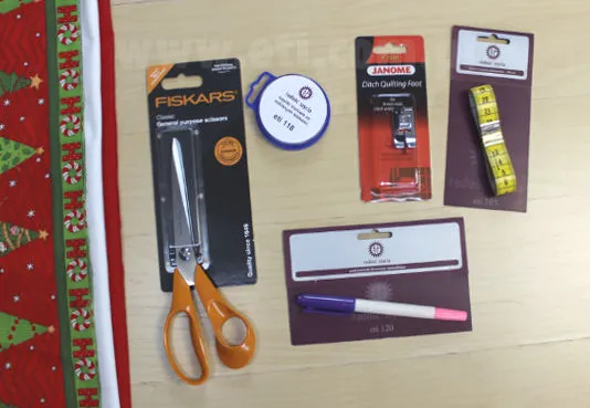 podstawowe narzędzia do szycia ozdób świątecznych