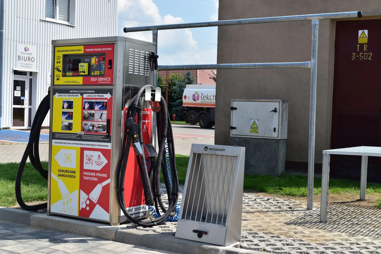 Odkurzacz samochodowy Orlen