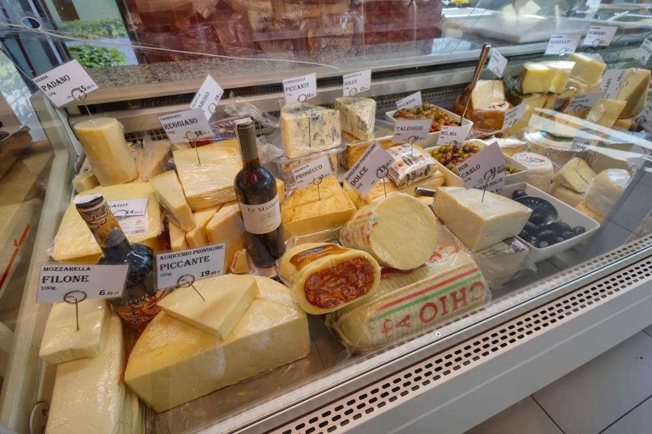 sklep z serami delikatesy