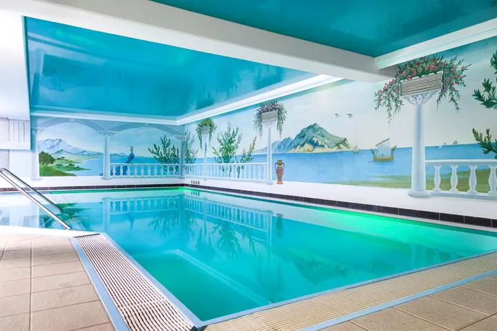 ANCONIA SPA Villen im Park Bansin Innenpool