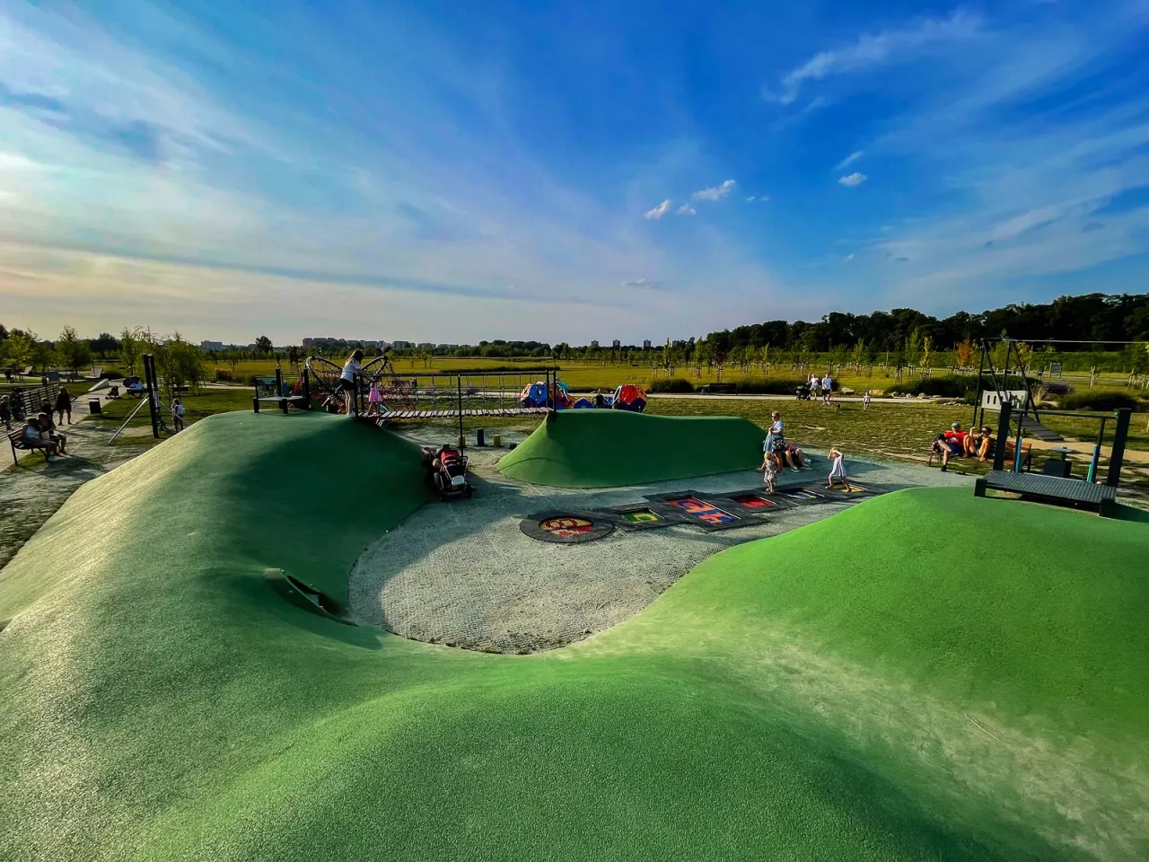 Wyspa Bolko Opole parking Park 800-lecia