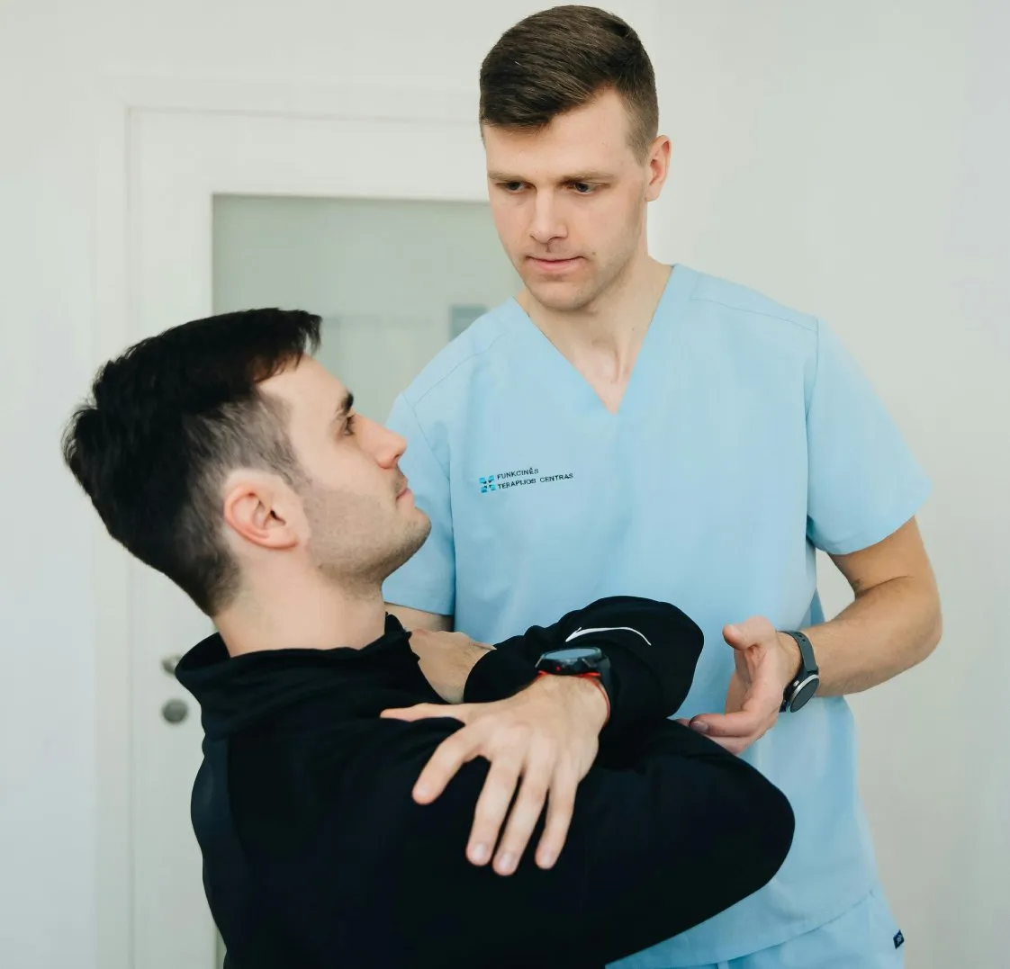 r&oacute;żnice fizjoterapeuta rehabilitant tabela por&oacute;wnawcza