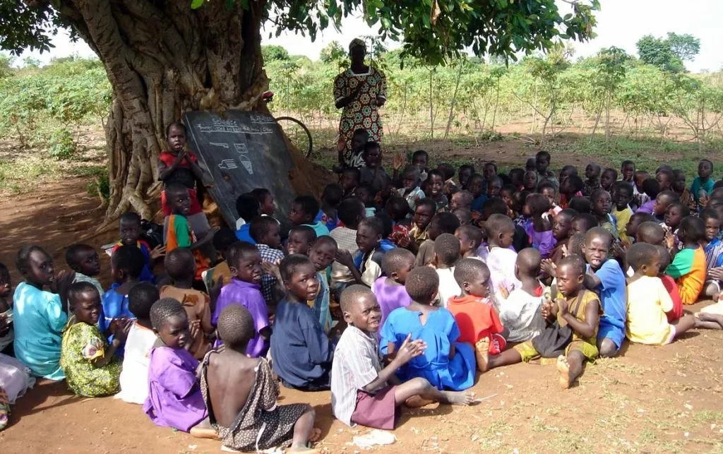 różne rodzaje wolontariatu w Afryce