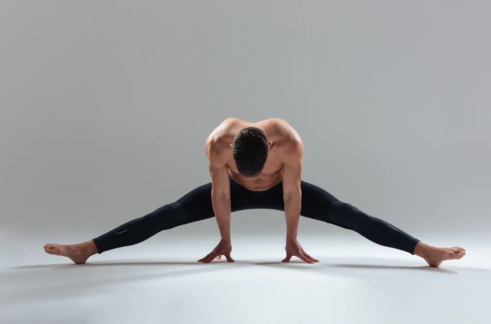 przykładowe ćwiczenia na szpagat męski