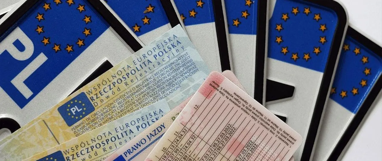 Opłaty rejestracja samochodu urząd komunikacji