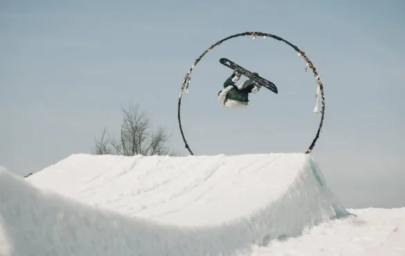 Czarny Groń snowpark setup przeszkody