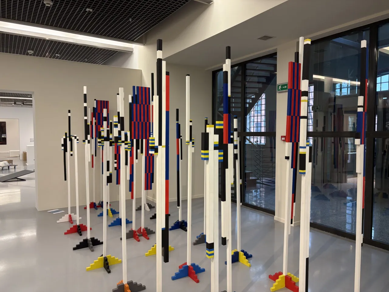 Muzeum Sztuki w Łodzi wnętrze wystawa