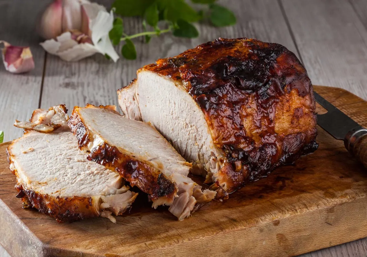 soczysty schab pieczony w całości