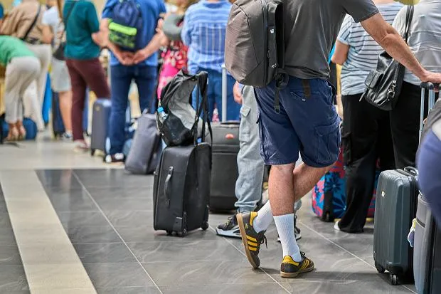 upadłość biura podróży odzyskiwanie pieniędzy