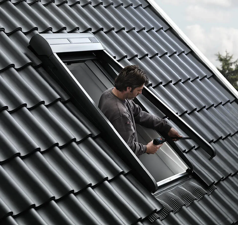 Rolety zewnętrzne do okien dachowych