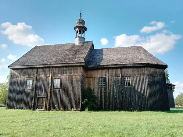 Skansen Maurzyce kości&oacute;ł drewniany