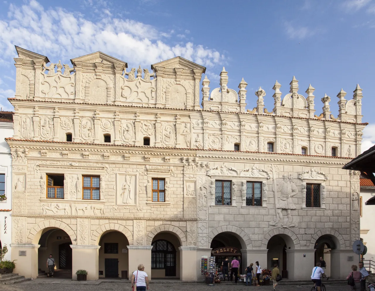 Rynek Kazimierz Dolny renesansowe kamienice