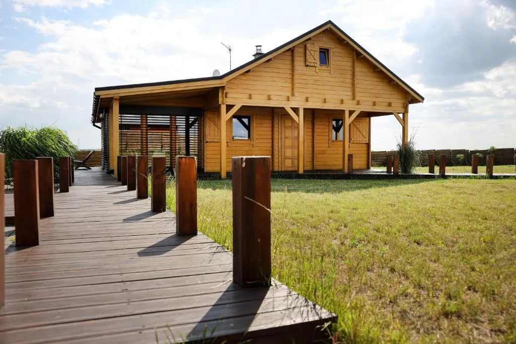 domki do wynajęcia Jezioro Powidzkie różne typy