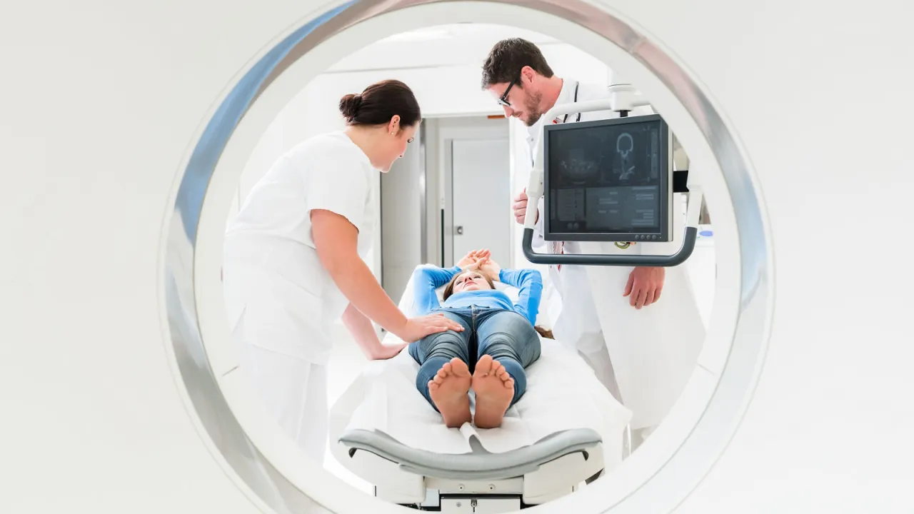 Neurologe Untersuchung Parkinson