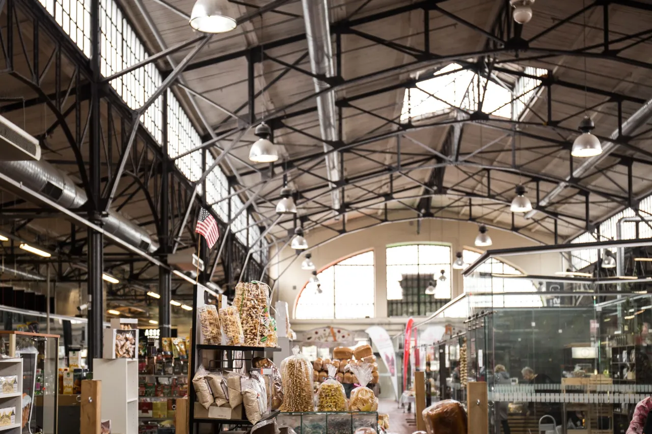 Halės Turgus market street food Vilnius