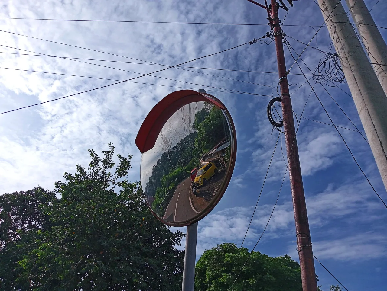 Wniosek o montaż lustra drogowego