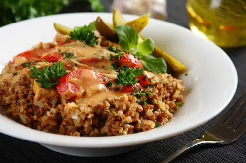 r&oacute;żne dania z kaszy gryczanej