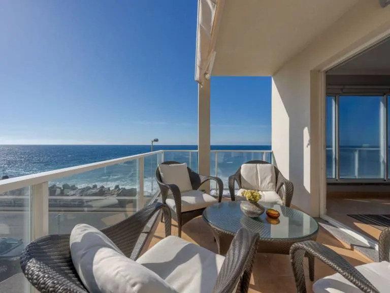 R&oacute;żne typy zakwaterowania na Maderze hotel apartament willa