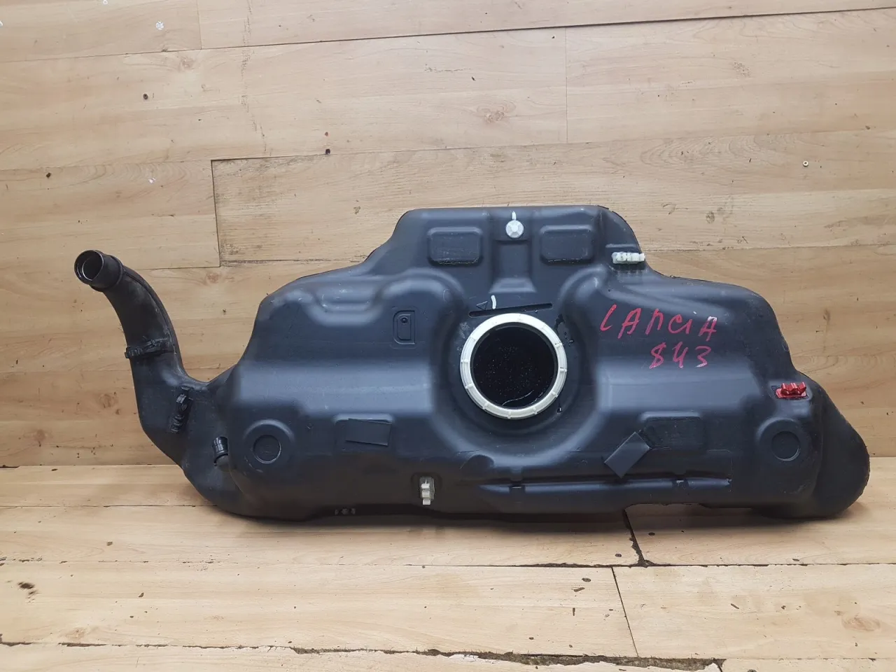 Lancia Ypsilon LPG zbiornik gazu