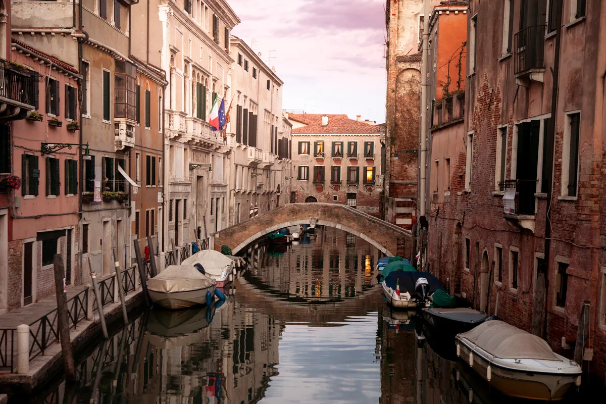 Calli di Cannaregio Venezia autentica