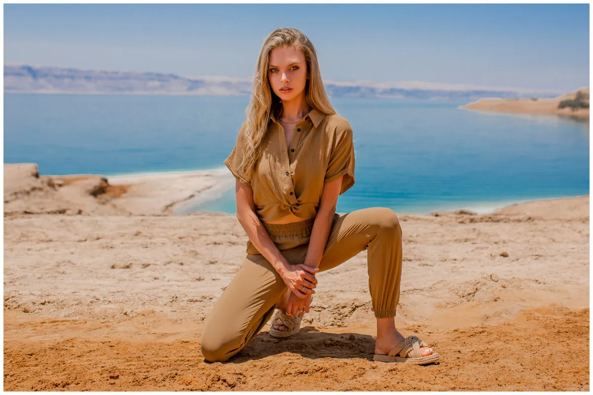 Kombinezony z r&oacute;żnymi okryciami wierzchnimi marynarka ramoneska kardigan