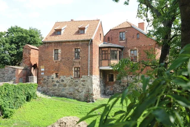 Zdjęcie Zamek w Sztumie: Fascynująca historia i tajemnice średniowiecznej warowni