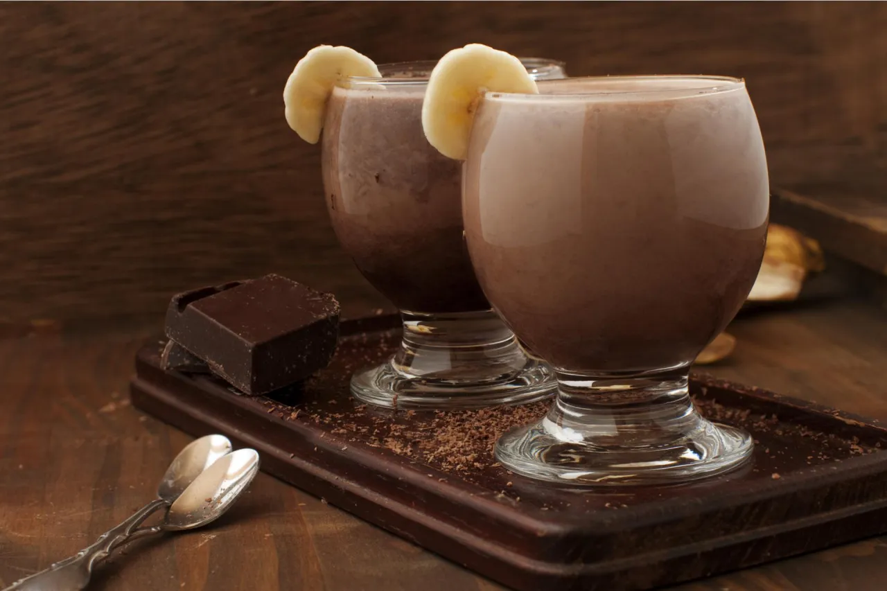 Proste drinki z likierem bananowym, Bananaball