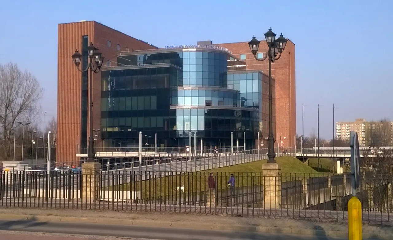 Centrum Nowoczesnych Technologii Informatycznych Polska