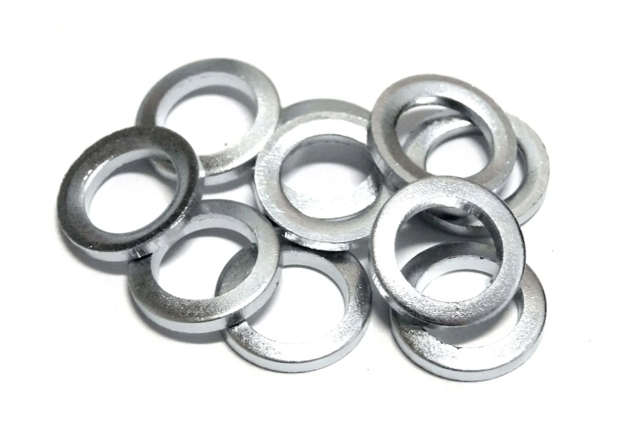 Podkładki pod zawiasy drzwiowe rodzaje