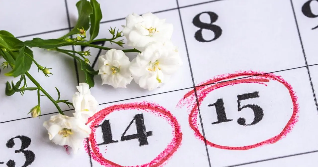 nastolatka cykl menstruacyjny dojrzewanie