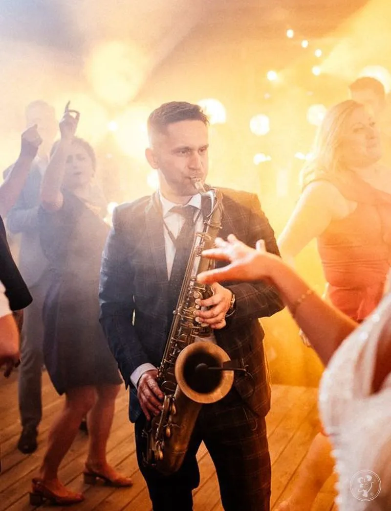 Zdjęcie Jaki saksofon na wesela: wybierz idealny instrument dla swojej uroczystości