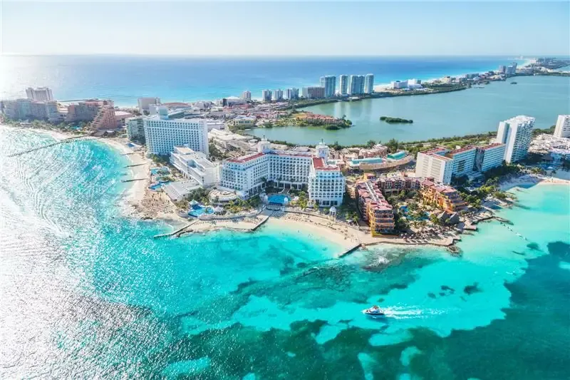 Zdjęcie Czy Cancun jest bezpieczne? Porady i ostrzeżenia dla turystów w 2023 roku