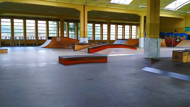 Zdjęcie Skatepark Zajezdnia - nowoczesne miejsce z atrakcjami dla każdego