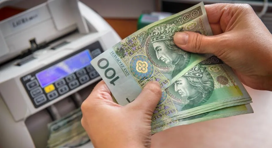 Zdjęcie Czy bank zwraca odsetki przy wcześniejszej spłacie kredytu? Sprawdź, co tracisz!