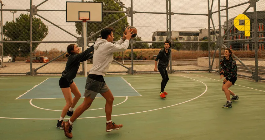 Zdjęcie Cuánto mide una pista de baloncesto: dimensiones que debes conocer