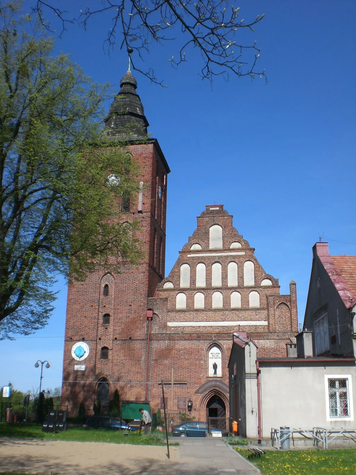 Zdjęcie Sanktuarium w Suszu – historia, znaczenie i praktyczne informacje dla pielgrzymów