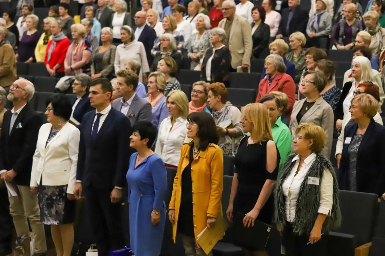 Zdjęcie Uniwersytet 3 wieku Toruń – programy, które zmieniają życie seniorów