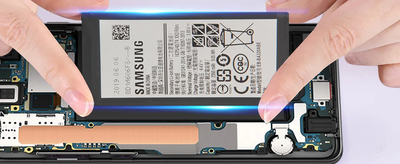 Zdjęcie Wymiana baterii Samsung S10 – poznaj ceny i czas realizacji usług