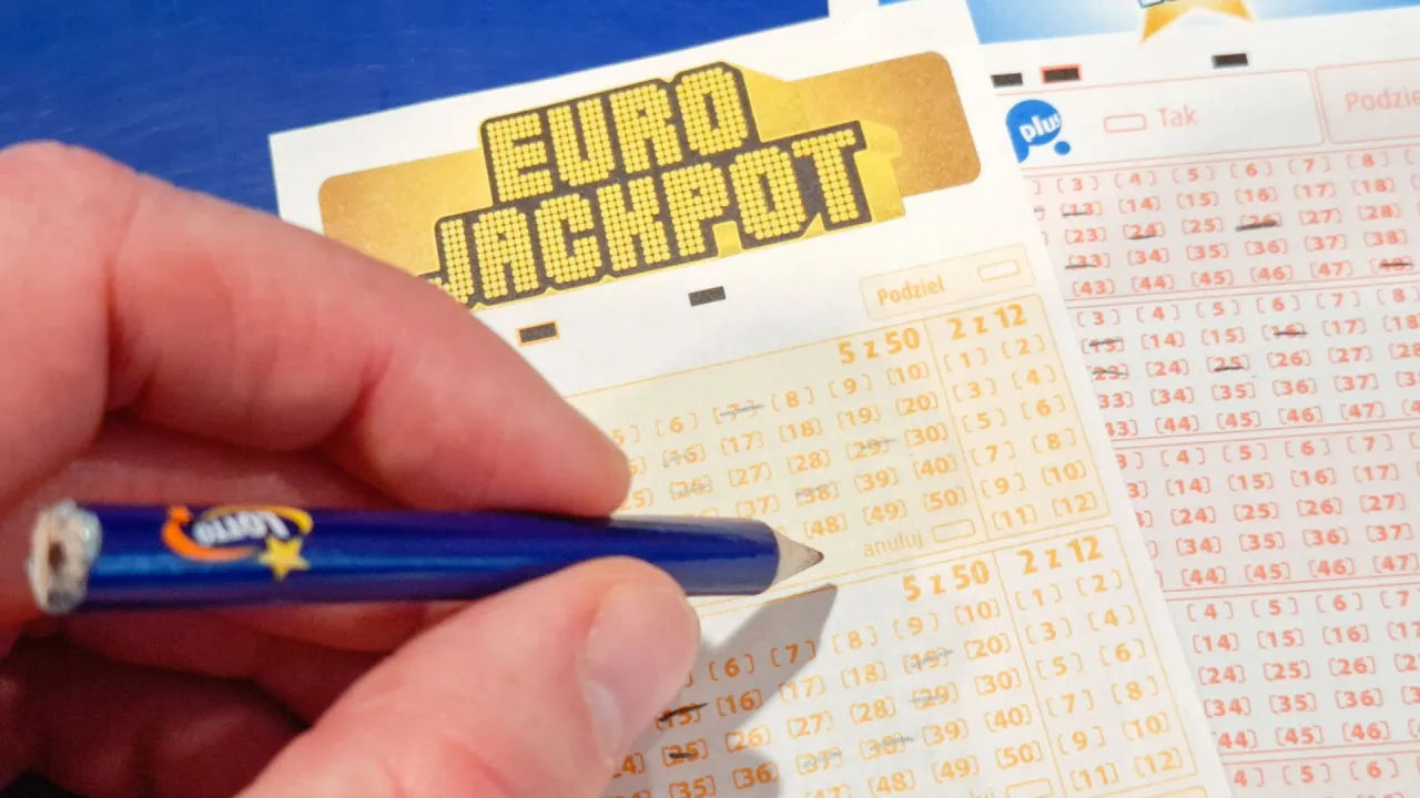 Zdjęcie Eurojackpot do której godziny przez internet? Sprawdź, zanim przegapisz!