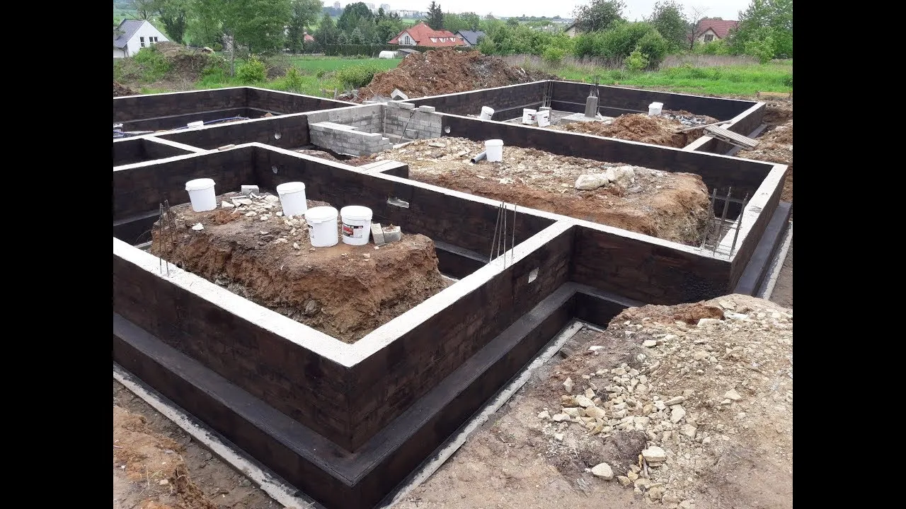 Zdjęcie Jak wykonać fundament domu - uniknij najczęstszych błędów i kosztów