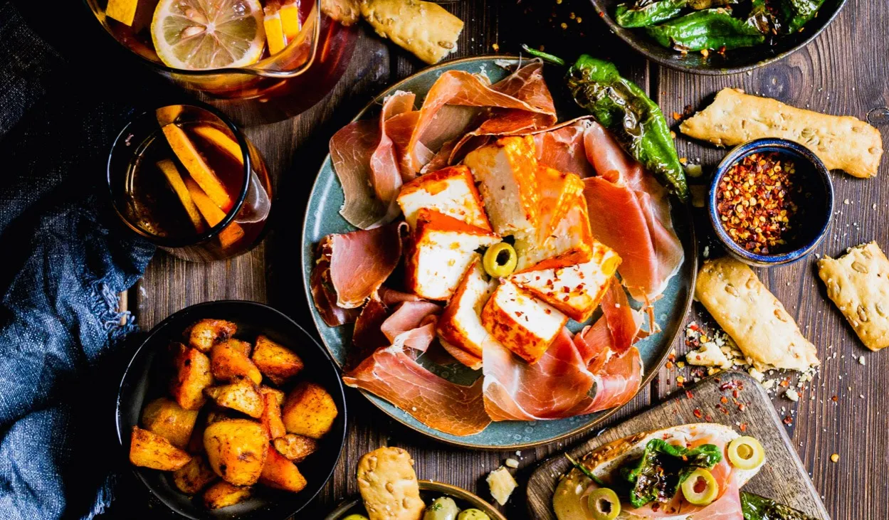 Zdjęcie Jak zrobić tapas: proste przepisy na pyszne hiszpańskie przekąski