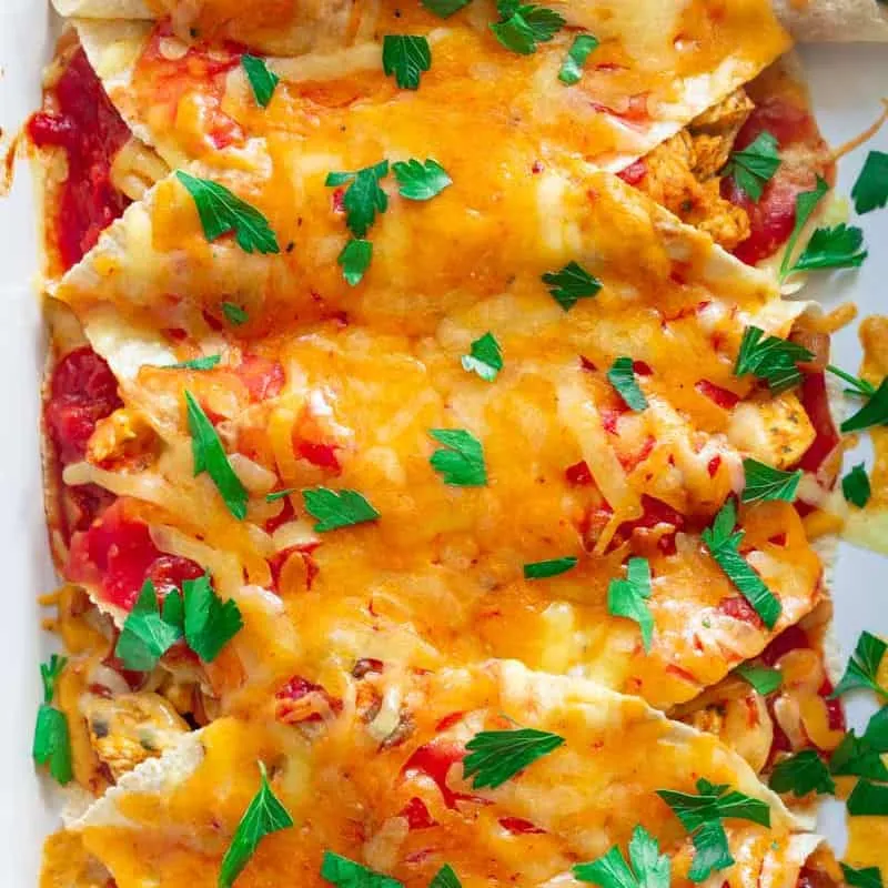 Zdjęcie Receta de keto enchiladas bajas en carbohidratos que te sorprenderán