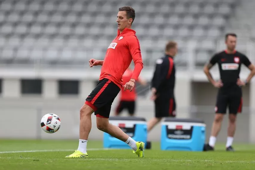 Zdjęcie Arek Milik zarobki: szokujące kwoty w euro i złotówkach