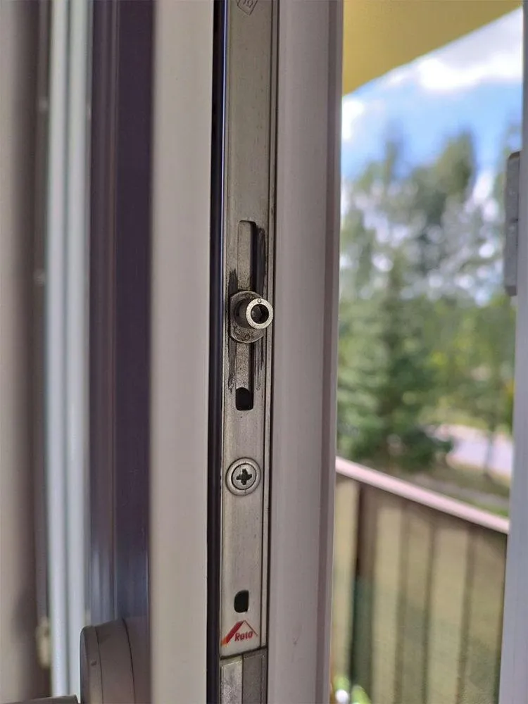Zdjęcie Jak zrobić samemu okno: Instrukcja krok po kroku dla majsterkowiczów