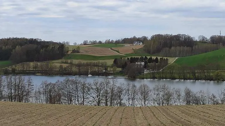 Zdjęcie Chmielno atrakcje – odkryj niezwykłe miejsca i wydarzenia w regionie