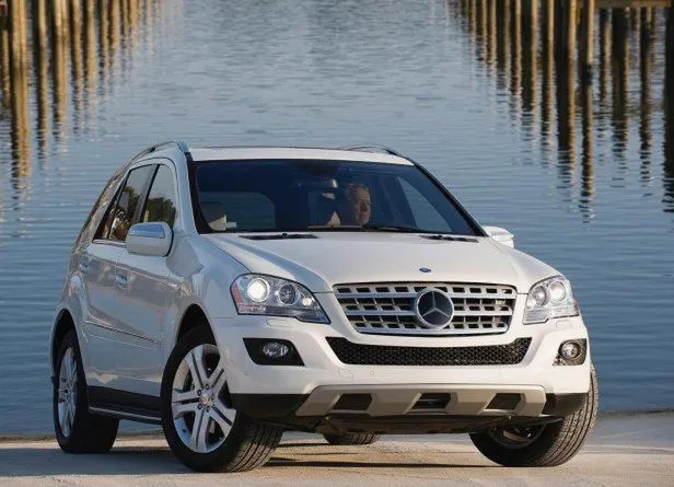 Zdjęcie Mercedes ML W164: jaki silnik wybrać, aby uniknąć wysokich kosztów?